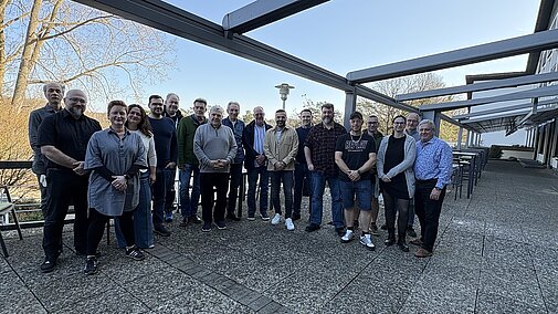 Seminargruppe (in der Mitte mit grünem Oberteil Michael Vetter)